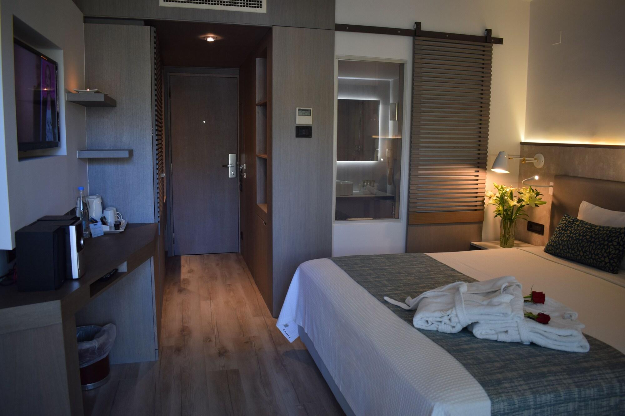 Minos Mare Hotel Platanias Extérieur photo
