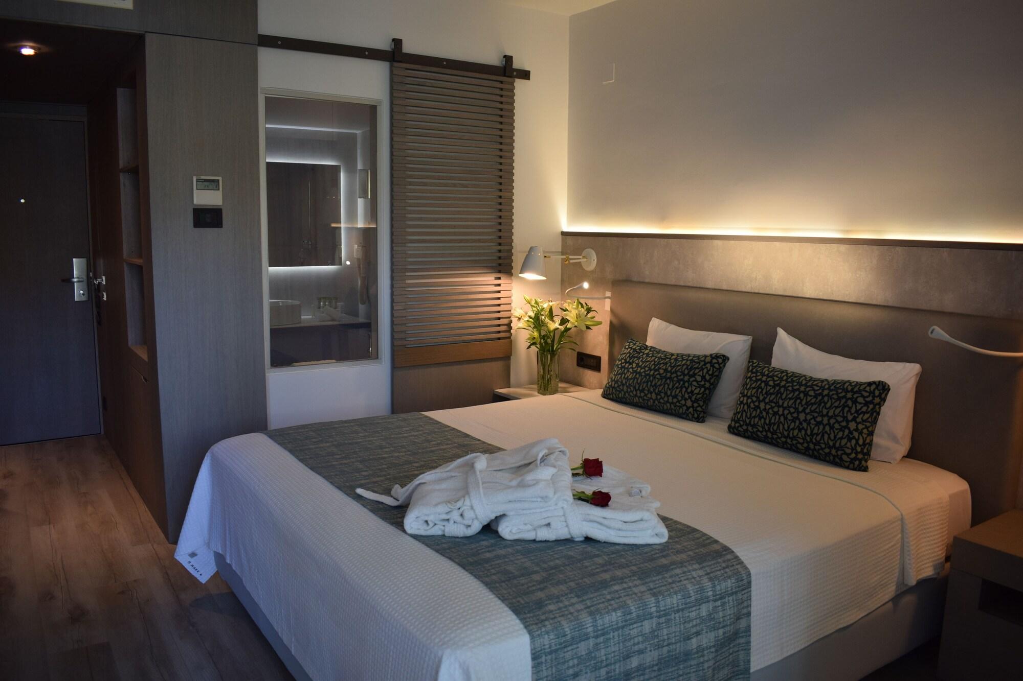 Minos Mare Hotel Platanias Extérieur photo