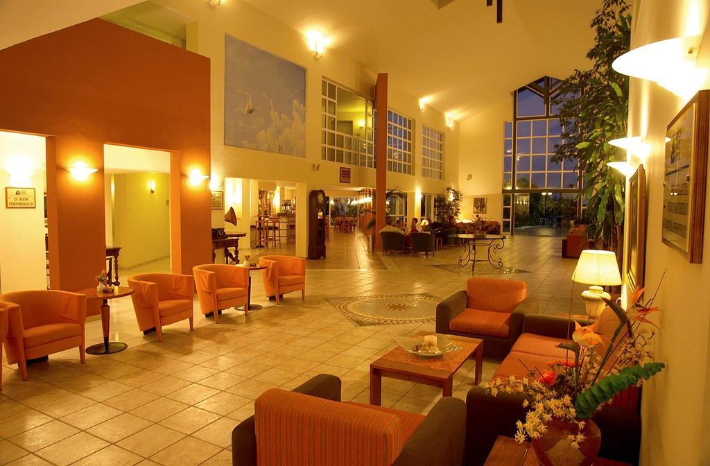 Minos Mare Hotel Platanias Extérieur photo